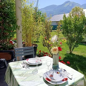 Le Balcon Des Cimes Apartment